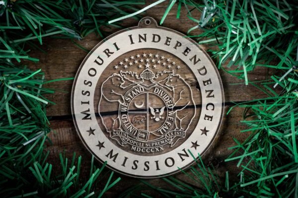 LDS Missouri Independence Mission Christmas Ornament surrounded by a Simple Reef