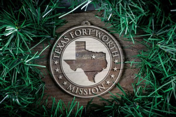 LDS Texas Fort Worth Mission Christmas Ornament surrounded by a Simple Reef